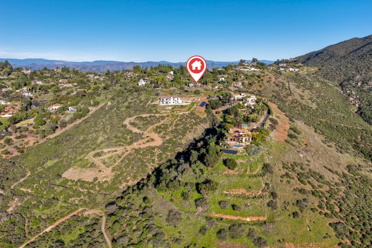 Private Trail to Lake Hodges