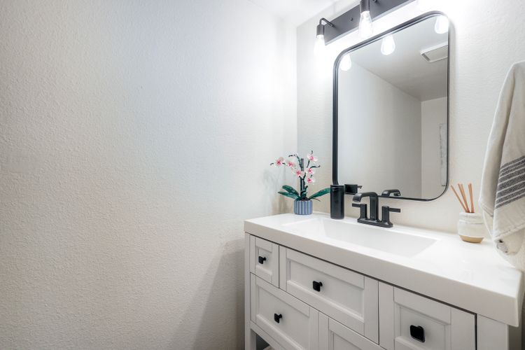 Photo #11