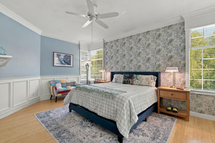 Photo #35