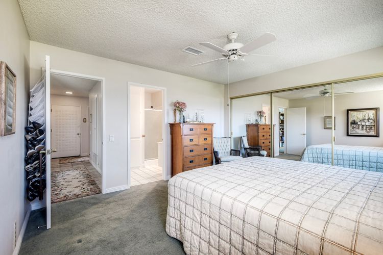 Photo #21