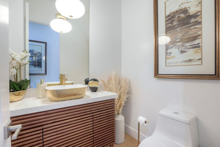 Photo #28 - Digitally Altered