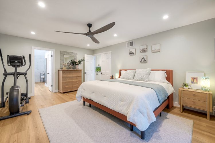 Photo #31