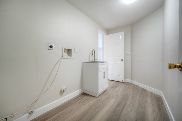 Photo #17
