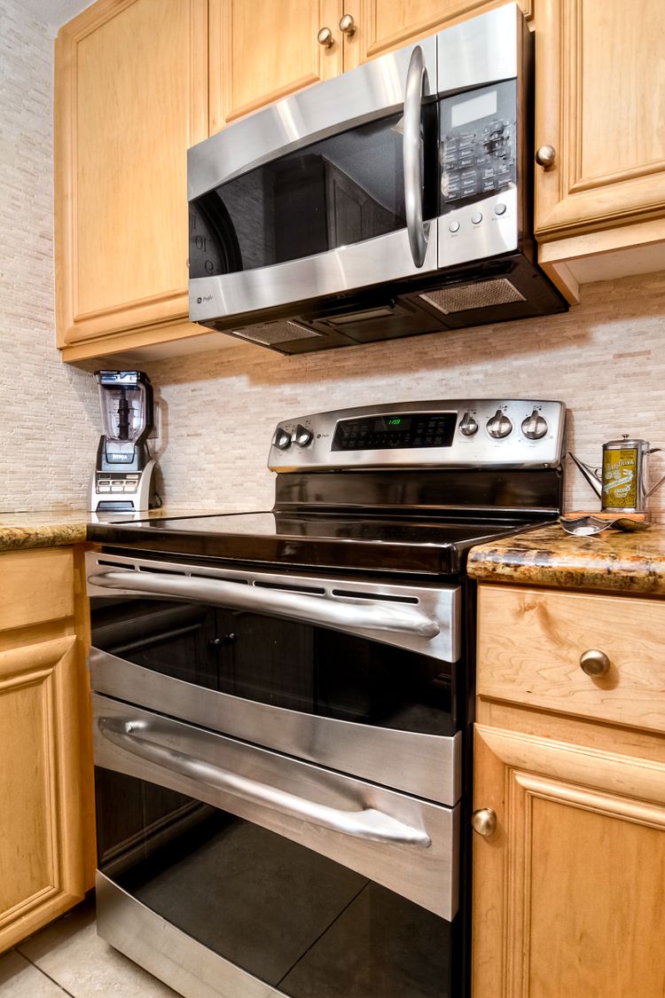 Photo #9